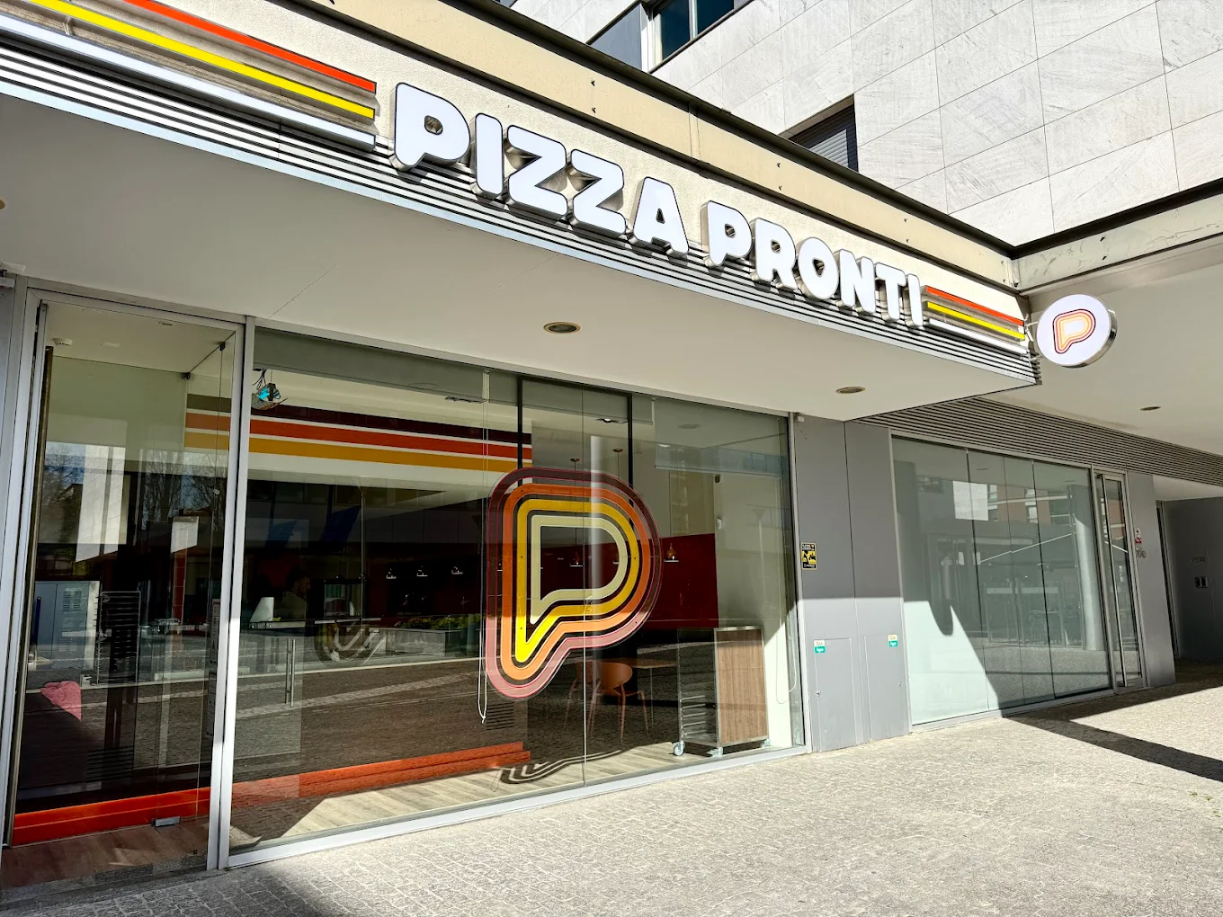 Fachada Pizza Pronti Porto